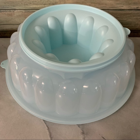 Tupperware Jell-Ring New - Picture 2 of 10